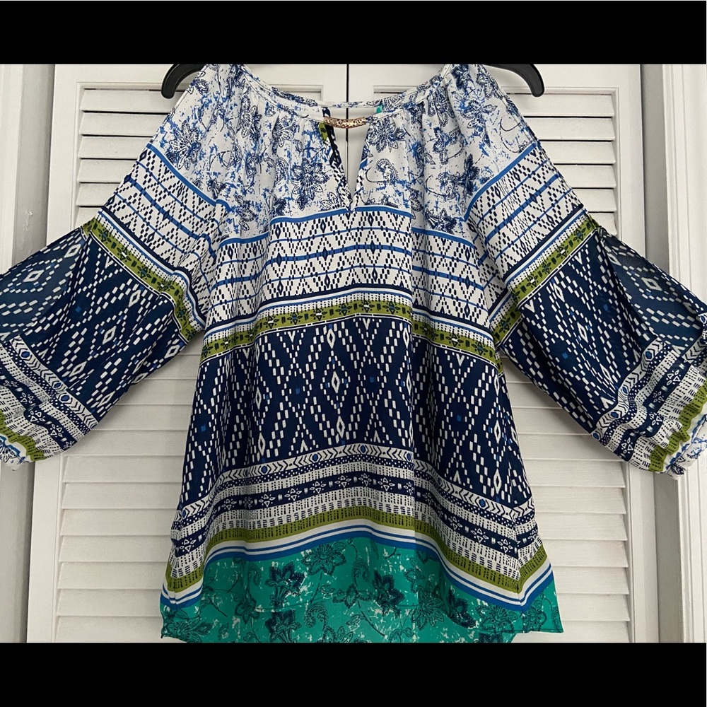 By & By: Summer/ Spring Blouse, Slit Sleeve